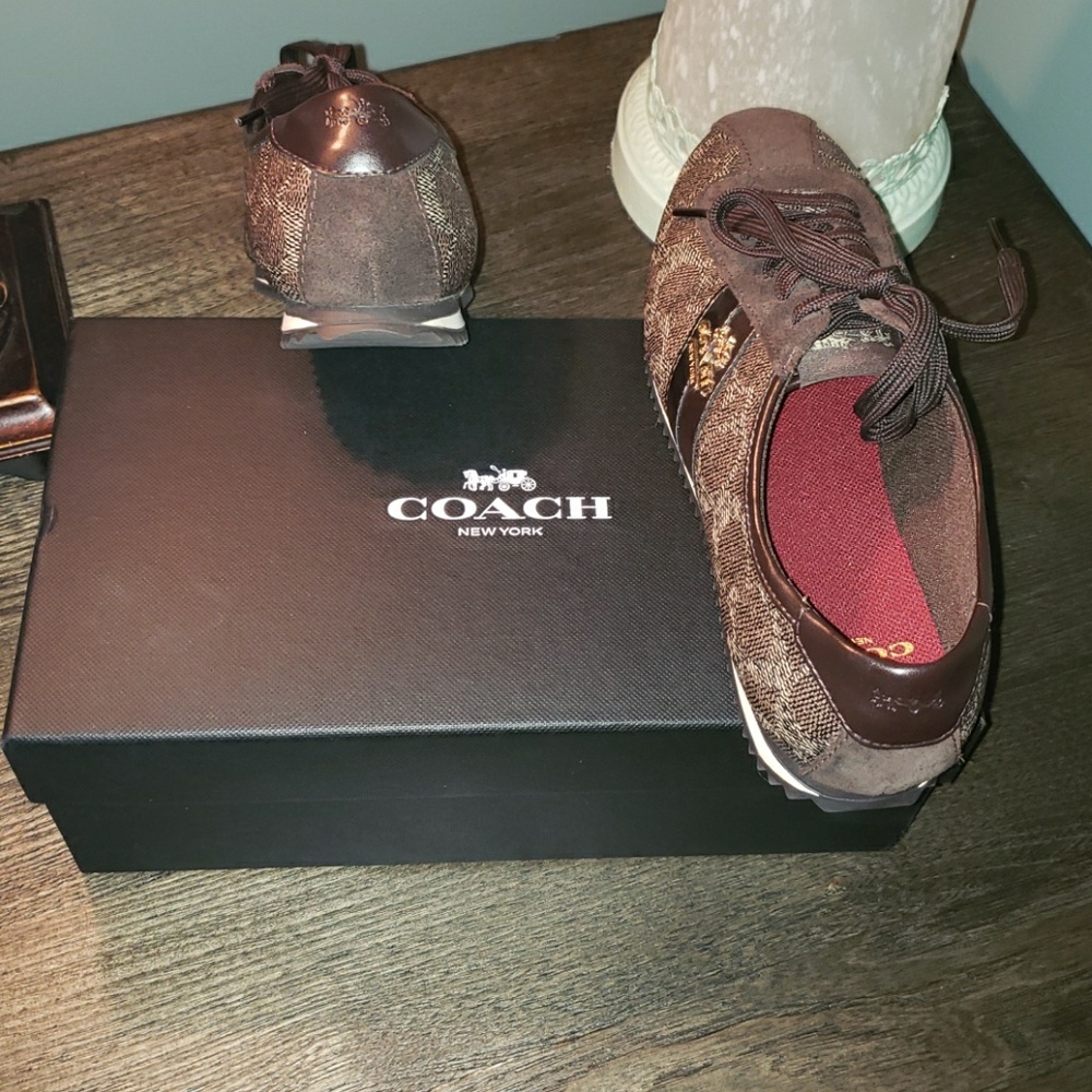 New Coach New York Sneaker - Picture 3 of 8